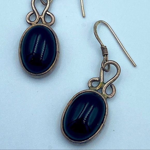 Black Jewel Dangle Earrings - Picture 2 of 2